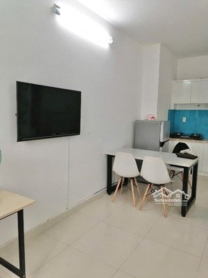 căn hộ như ảnh đăng - 10 triệu, 1pn studio, 1wc full nt, còn nhiều căn. cho thuê chcc florita, q7