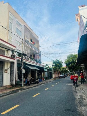 bán nhà mặt tiền đường 185 ngay dương đình hội - phước long b