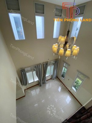 cần cho thuê biệt thự 210m nhà thoáng mát sạch sẽ an ninh 24/24 giá thuê hợp lý