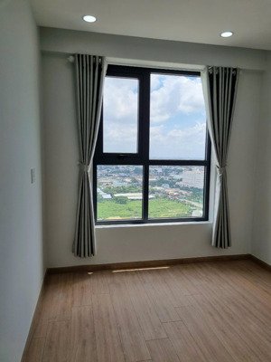 bcons green view ngay siêu thị go ngộp ngân hàng - bán gấp - thanh toán 500tr - 1tỷ7 - 1tỷ8 2pn 2wc