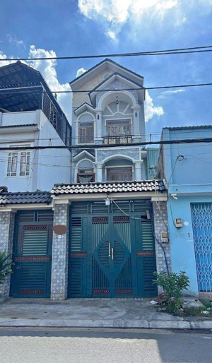 bán nhà hẻm rộng ngay ao đôi, bình hưng hoà a, bình tân.giá 7tỷ150 cn 110m2(5,5x20m). sang tên ngay