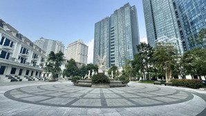 bán căn 1 ngủ sunshine city, diện tích 52m2, đầy đủ nội thất, giá chỉ 6,2 tỷ