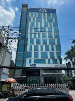 bán nhà lê quang định - dt: 8,5x20m - kết cấu: 3 tầng - hđt: 80tr/tháng - giá bán: 35 tỷ (tin thật)