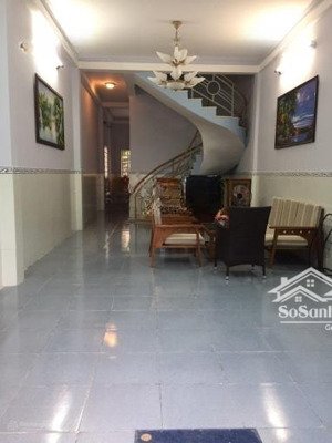 nhà mặt tiền đường nội khu dân cư cao lỗ p4 q8