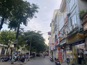 bán nhà cầu diễn,bắc từ liêm,ô tô 7 chỗ đỗ cửa,gần trường tài nguyên môi trường ,sổ vuông đẹp