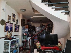 hiếm ! cc bán hẻm 4m bành văn trân p6 tb giá 6,9 tỷ tl dt : 4x13 trệt lầu nhà đẹp