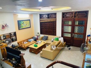 bán nhà , cầu diẽn , dt 56m2 , 5 tầng, ô tô tránh - kinh doanh - ngõ thông - thoáng trước sau.