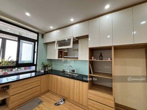 cho thuê căn hộ chung cư học viện hậu cần , khai sơn, long biên 84m2 2pn giá 8,5 tr / tháng