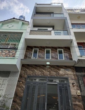 chính chủ bán nhà tân sơn nhì, tân phú. giá tốt 4tỷ330/52m2 (5x10,4). đường 6m hai ôtô tránh nhau