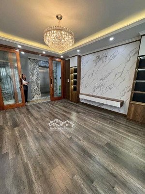 duỵ nhất - phân lô - oto tránh - phố hồng tiến - long biên - dt: 40m2- giá: 9,85 tỷ