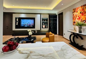 chính chủ bán căn thanh xuân building lê văn thiêm 102m2, 3 ngủ, giá 8 tỷ bc đông nam