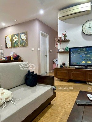 giá thật. bán cc goldsilk giá 7,5 tỷ, 98m2, 3pn + 2wc, đầy đủ nội thất, bc đông nam. lh: 081344333