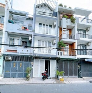 nhà chính chủ - đường 12m có lề đối diện công viên tân sơn nhì, đúc 3.5 tấm nhà đẹp