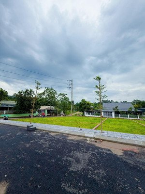 đất ngộp giá nào cũng bán, ngay tại trung hoà lạc