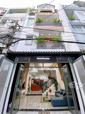 căn nhà duy nhất ngay thcs lê quý đôn, đầm sen q11 chỉ hơn 3,8 tỷ. thiện chí mua bán nhanh có bớt