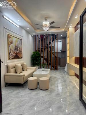  NHÀ ĐẸP HAI BÀ TRƯNG – 6,35 TỶ – Ở NGAY - NGÕ NÔNG RỘNG