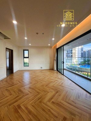 #alnata plus vị trí đặt biệt - 3pn đẹp tuyệt ( đặc biệt tiện ích trên tầng tiện ích )