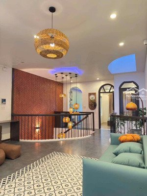 nhà siêu xinh dòng tiền chỉ xách vali vô định cư tại hội an