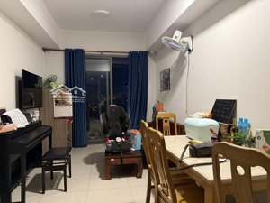 sang hợp đồng cho thuê tại botanica premier