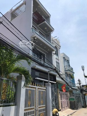 nhà phố 8ty6 5x19 cách đường huỳnh tấn phát chỉ 40m nội thất đầy đủ otto đâu cửa