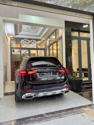 thị trấn nhà bè - nhà đẹp, nội thất cao cấp sang trọng xe hơi ngủ trong nhà. giá 8.1 tỷ