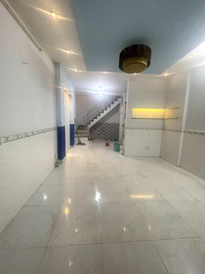 trệt lầu 4x10m có 2pn 2wc lê văn thọ p11 gv giá chỉ 8 triệu