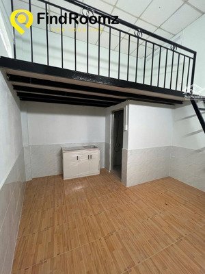 trống sẵn 1p duplex (sẵn máy lạnh)- gác cao ngay quang trung chỉ 3tr4