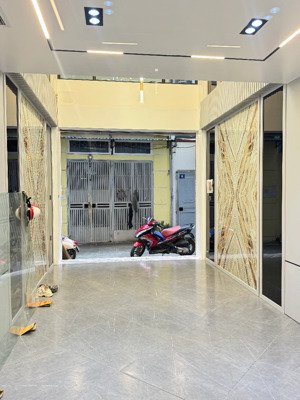 nhà đẹp long biên 8t thang máy ô tô trong nhà giá 13,85 tỷ