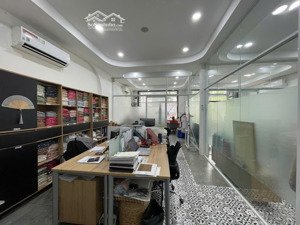 nhà mới xây mặt tiền đường đặng tất góc đặng dung quận 1