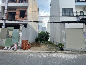 cần bán lô đất dt: 6m x 17m kế bên hagl 3, liền kề phú mỹ hưng. sổ đỏ riêng, xây dựng tự do.