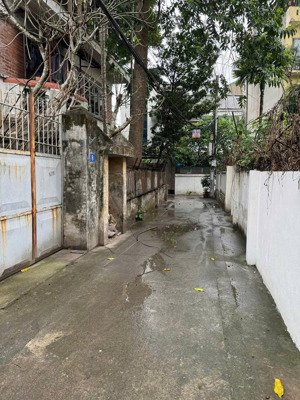 bán đất ngọc thuỵ lô góc, cạnh công viên 3 quả đồi, ngõ ô tô, đi bộ ra chợ, trường học.