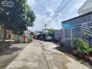 Bán lô đất thổ cư Bà Điểm, hẻm 5m thông, 5x18m, giá sốc 2,9 chốt