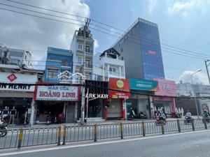 bán nhà mặt tiền đường nguyễn thị thập. dt 5x20m 1 trệt 3 lầu . giá 24,5 tỷ