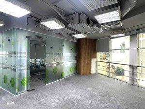 toà nhà ngang 31m, hơn 3.000m2 sử dụng, gần ngã tư nguyễn văn trỗi số 63 trần huy liệu, phú nhuận