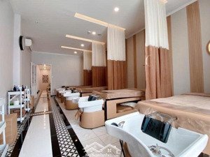 siêu phẩm mặt tiền âu cơ đối diện chung cư oriental, quận tân bình 4.2x26m giá 19 tỷ