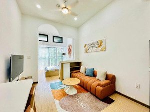 chuyển nhượng sự xinh xắn tươi tắn ạ the sun avenue studio