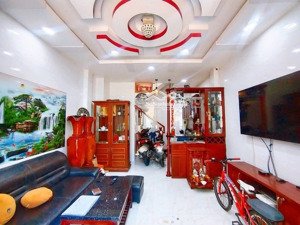 bán nhà gấp!!! trên đường thiên phước, p.9, q. tân bình, sát trường th ngọc hồi.