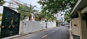 nhà mặt tiền ngay quốc hương phường thảo điền quận 2 (9x24m) giá 51 tỷ