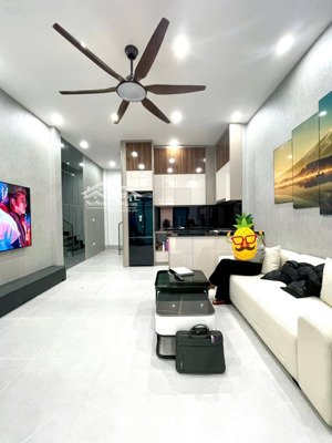 bán nhanh! bưởi - lạc long quân, ngõ ô tô, 50m ô tô đỗ, 2 thoáng, gần phố, mới ở ngay, 39m2*5t