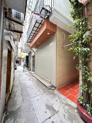 lô góc bạch mai 2 mặt thoáng sáng ngõ thông k. doanh, 30m ra đường ô tô. mặt tiền 3,7m rộng thoáng