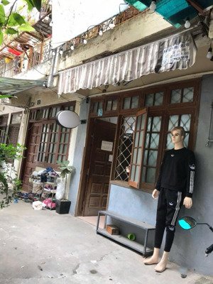 bán nhà phố huỳnh thúc kháng, đống đa 33m2 xây 2 tầng cũ kinh doanh ô tô đỗ cửa giá 6,6 tỷ