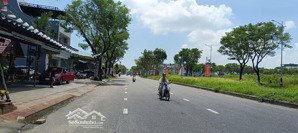 *** lô góc 2 mặt tiền trước sau- dt 143,5m- ngang 7m- đường hoàng thị loan- q. liên chiểu.