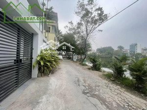 chính chủ bán nhà riêng, nhà mặt hồ, diện tích 45m2