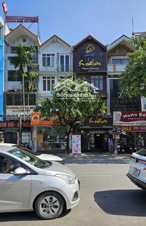 cho thuê nhà mặt phố nguyễn văn lộc, diện tích 90m2 x 4 tầng, mặt tiền 5m, đoạn đẹp nhất phố