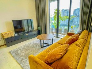 bán căn hộ tại one verandah gồm 3 phòng ngủ tầng cao view sông với diện tích 108m2