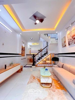 bán nhà tân bình ngang 4m hẻm xe hơi thông 2 tầng shr hoàn công đủ chỉ 4,39 tỷ