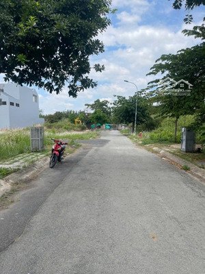 bán đất giáp kđt đông tăng long. đường số 8, quận 9, tp. hcm, 5x19m 95m2, giá 4 tỷ 650