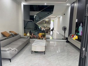 bán nhà 2 tầng 1 tum đường bùi xương trạch- khuê trung- cẩm lệ