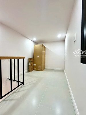 bán nhà riêng tại lê văn sỹ, 4,65 tỷ, 26 m2, q3, tp.hcm