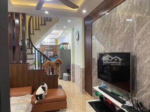 phố vip ông ích khiêm - ngõ nông - gần ô tô - hiếm nhà bán - mỗi ngày đi thăm bác - nhà đẹp ở ngay